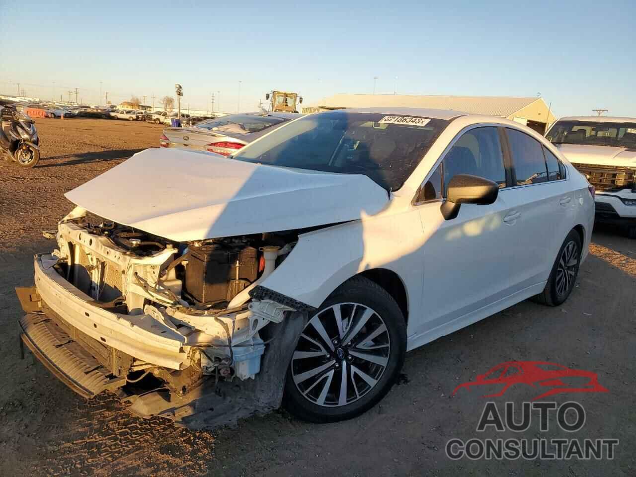 SUBARU LEGACY 2019 - 4S3BNAB60K3036998