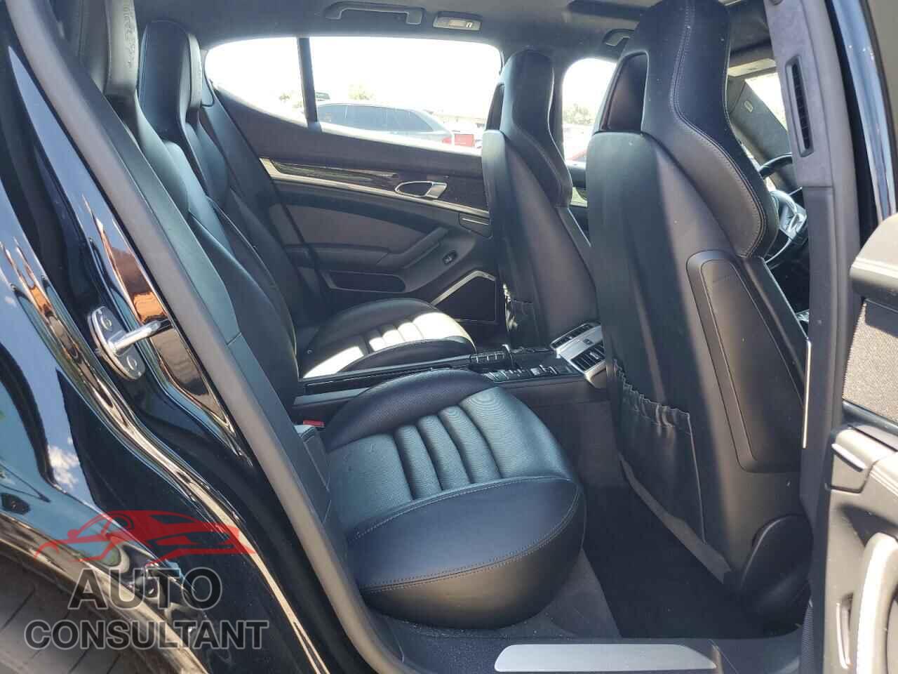 PORSCHE PANAMERA 2014 - WP0AC2A75EL073292