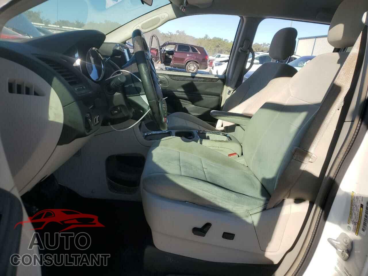 DODGE CARAVAN 2012 - 2C4RDGDGXCR243157