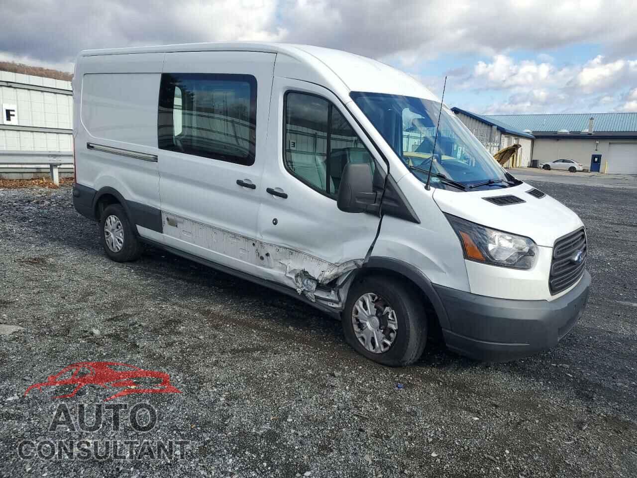 FORD TRANSIT 2017 - 1FTYR2CM4HKA48944