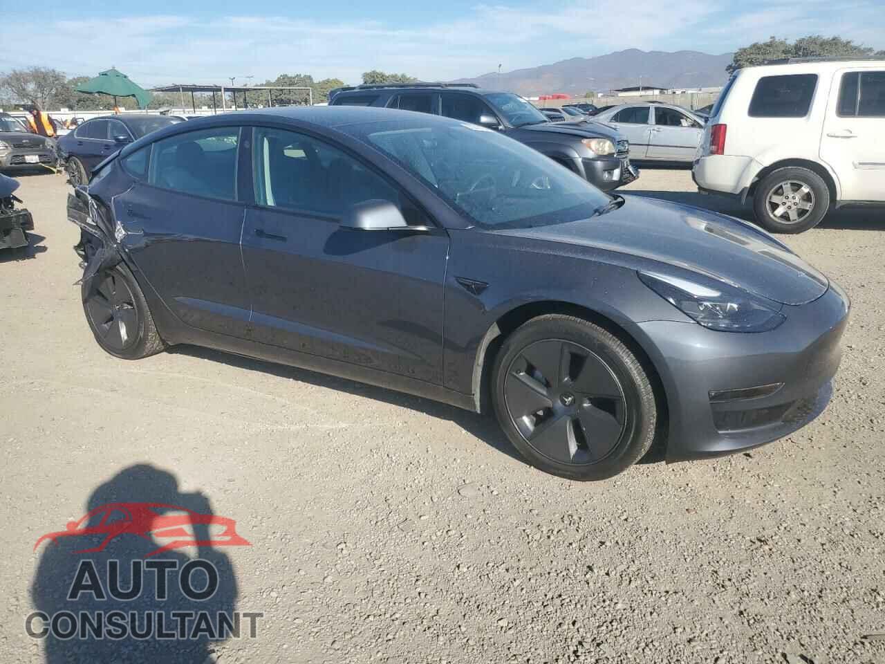 TESLA MODEL 3 2023 - 5YJ3E1EB8PF606723