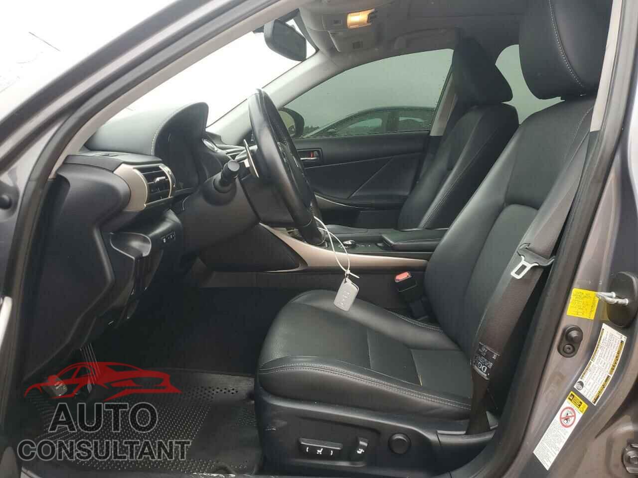 LEXUS IS 2015 - JTHCF1D24F5018783