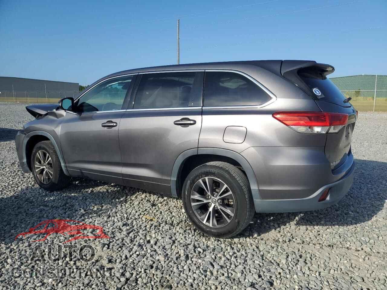 TOYOTA HIGHLANDER 2018 - 5TDZARFH2JS036163