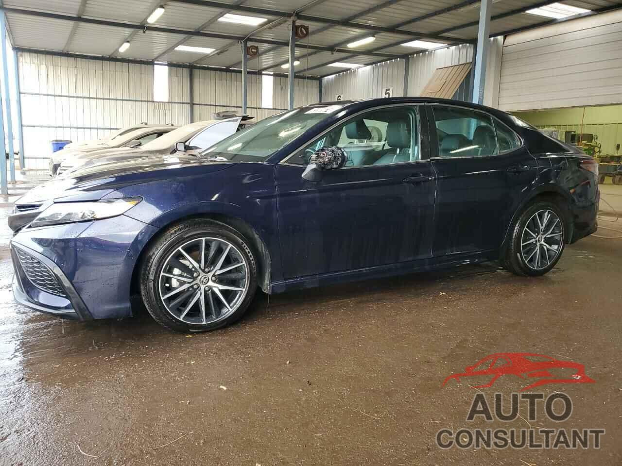 TOYOTA CAMRY 2021 - 4T1G11AK7MU518599
