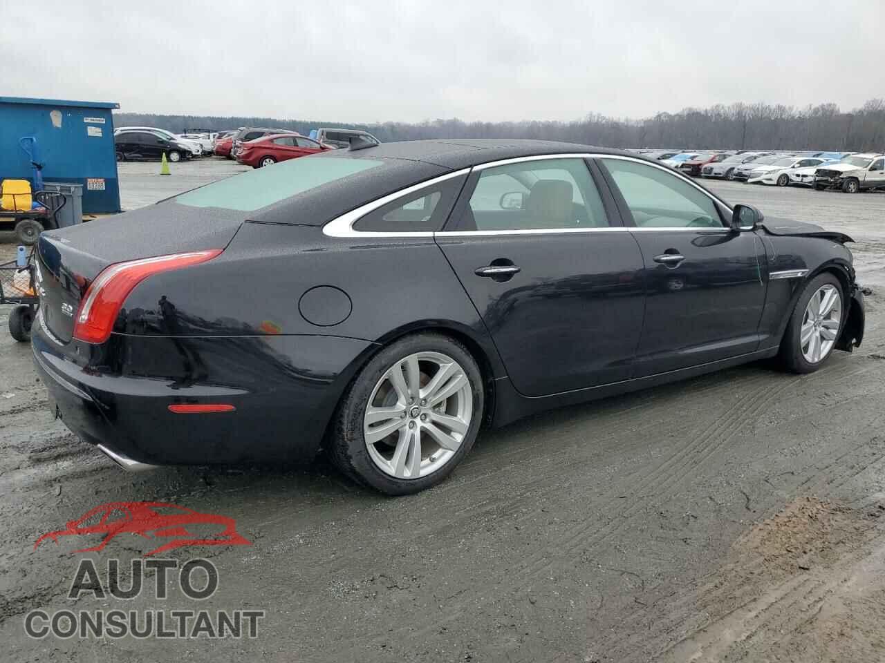 JAGUAR XJ 2013 - SAJWJ2GD8D8V46310