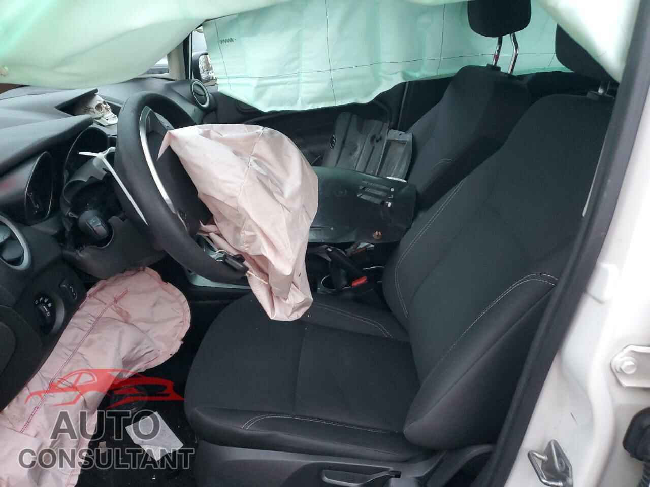 FORD FIESTA 2017 - 3FADP4EJ9HM168577