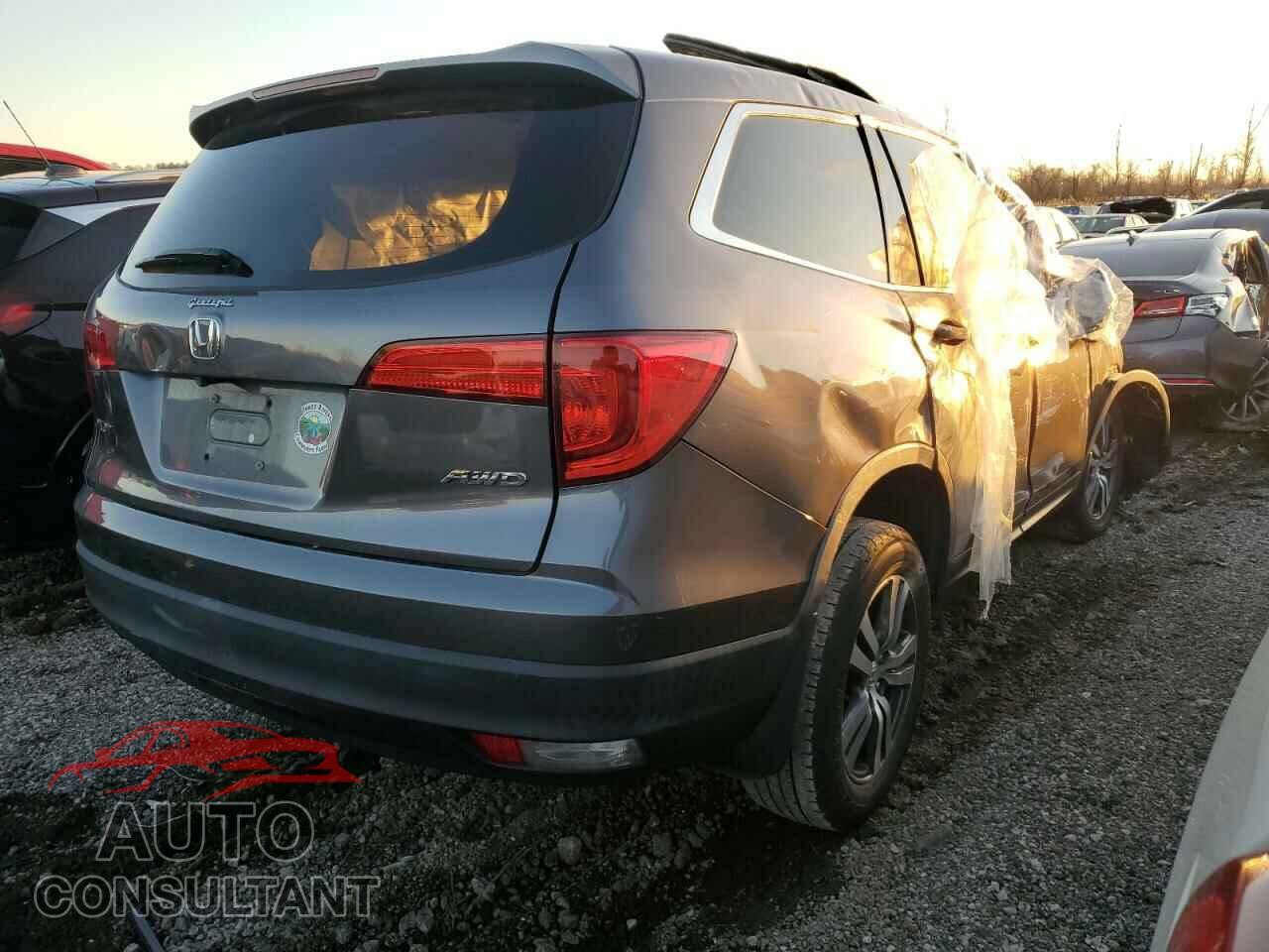 HONDA PILOT 2017 - 5FNYF6H30HB081629