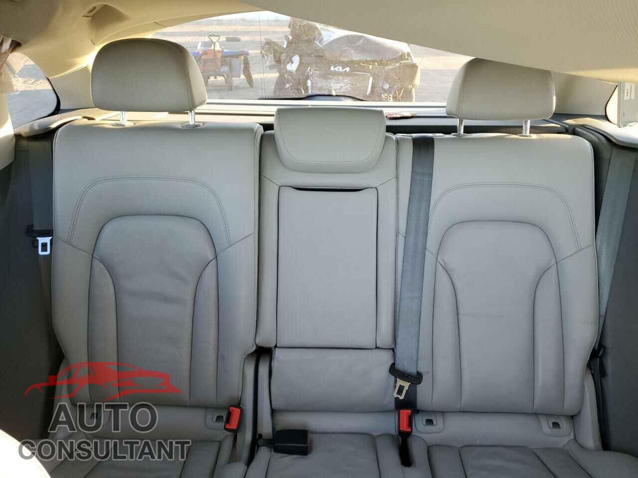 AUDI Q5 2014 - WA1LFAFP3EA063014