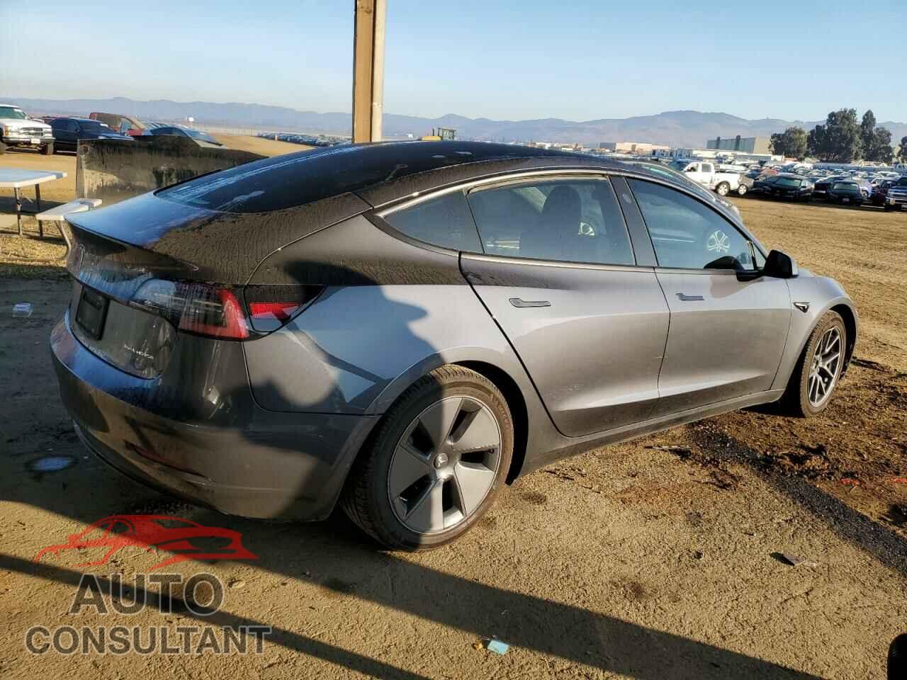 TESLA MODEL 3 2022 - 5YJ3E1EB4NF207241