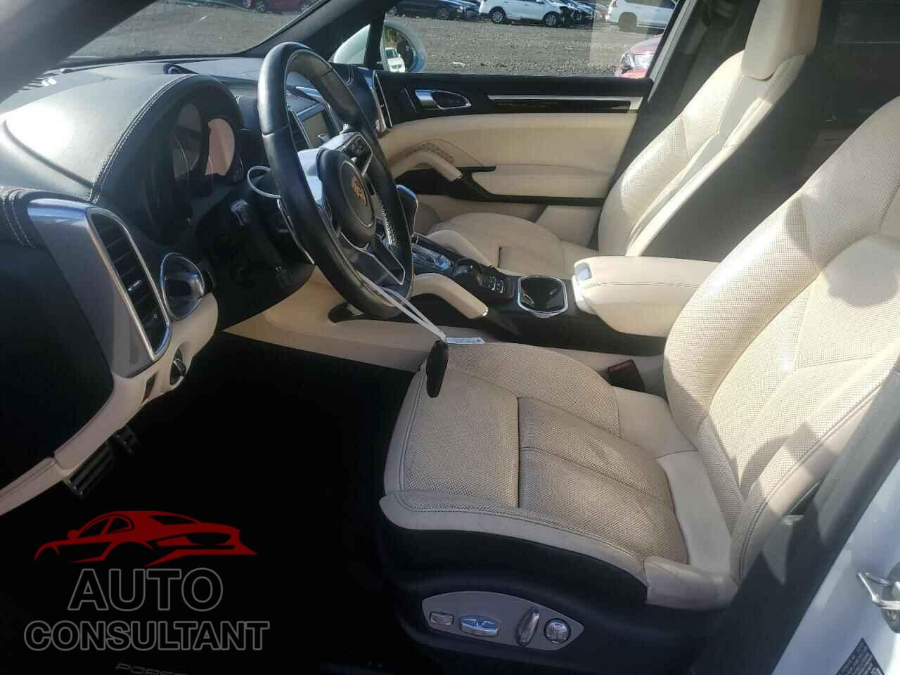 PORSCHE CAYENNE 2016 - WP1AB2A23GLA93744