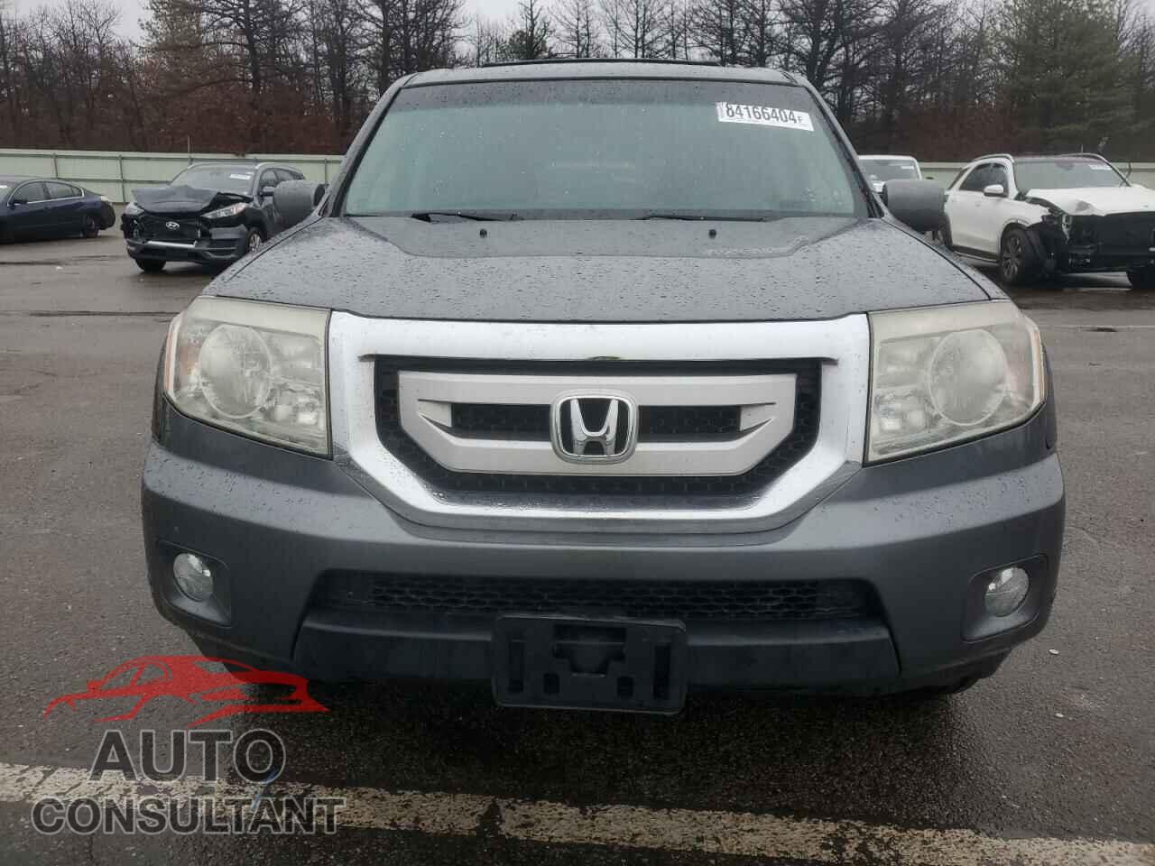 HONDA PILOT 2011 - 5FNYF4H97BB100841