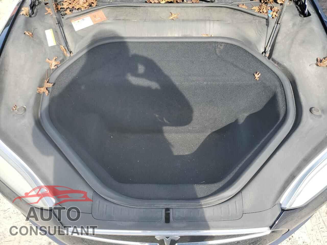 TESLA MODEL S 2014 - 5YJSA1H28EFP62955