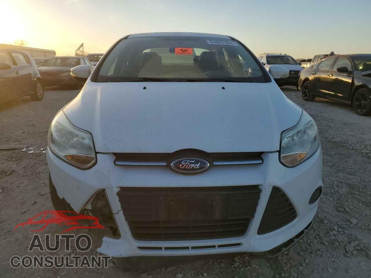 FORD FOCUS 2013 - 1FADP3F28DL302542