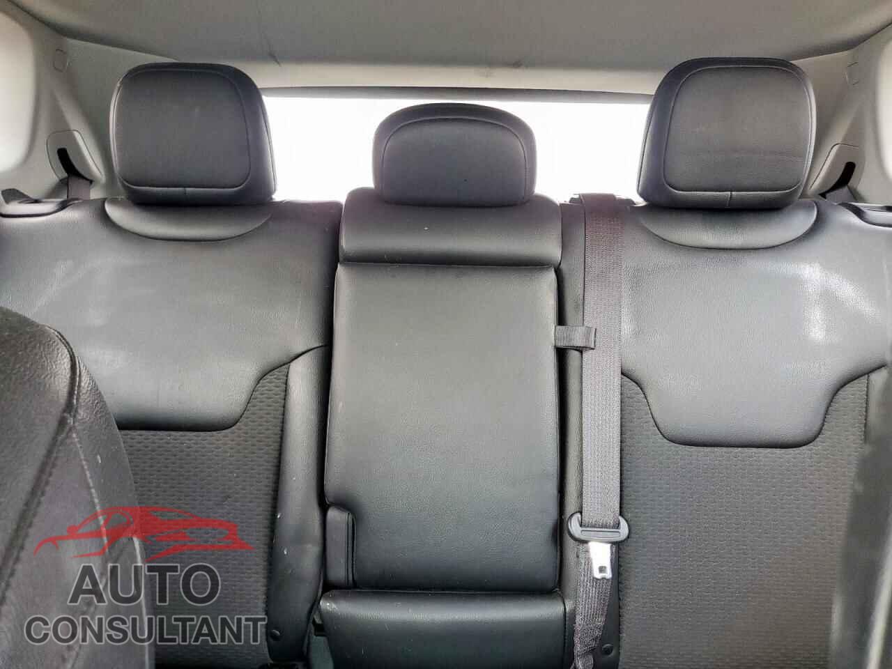 JEEP COMPASS 2022 - 3C4NJCBB0NT192517