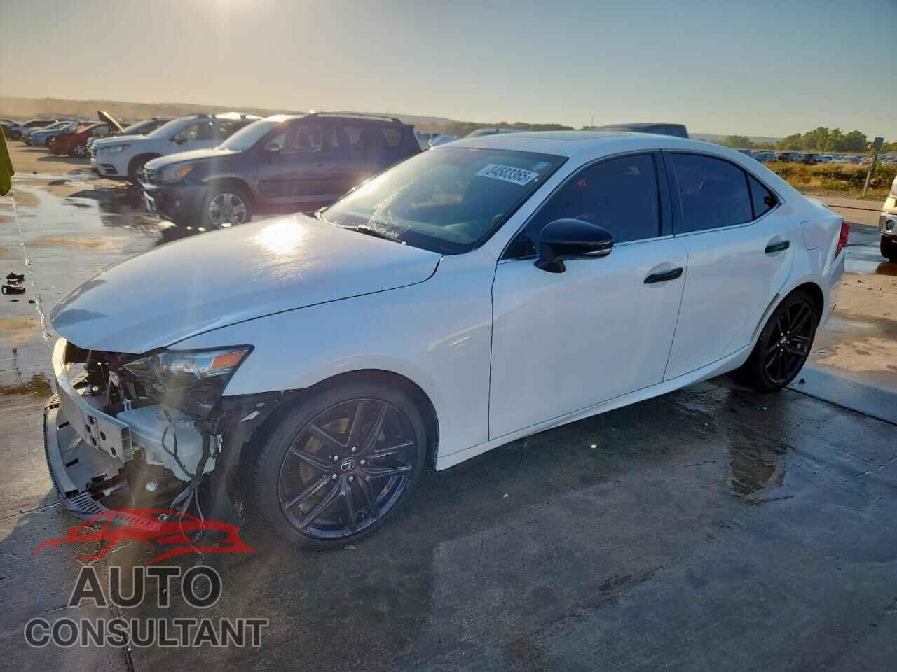 LEXUS IS 2015 - JTHBF1D22F5063894