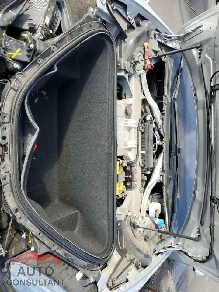 TESLA MODEL S 2017 - 5YJSA1E22HF193397