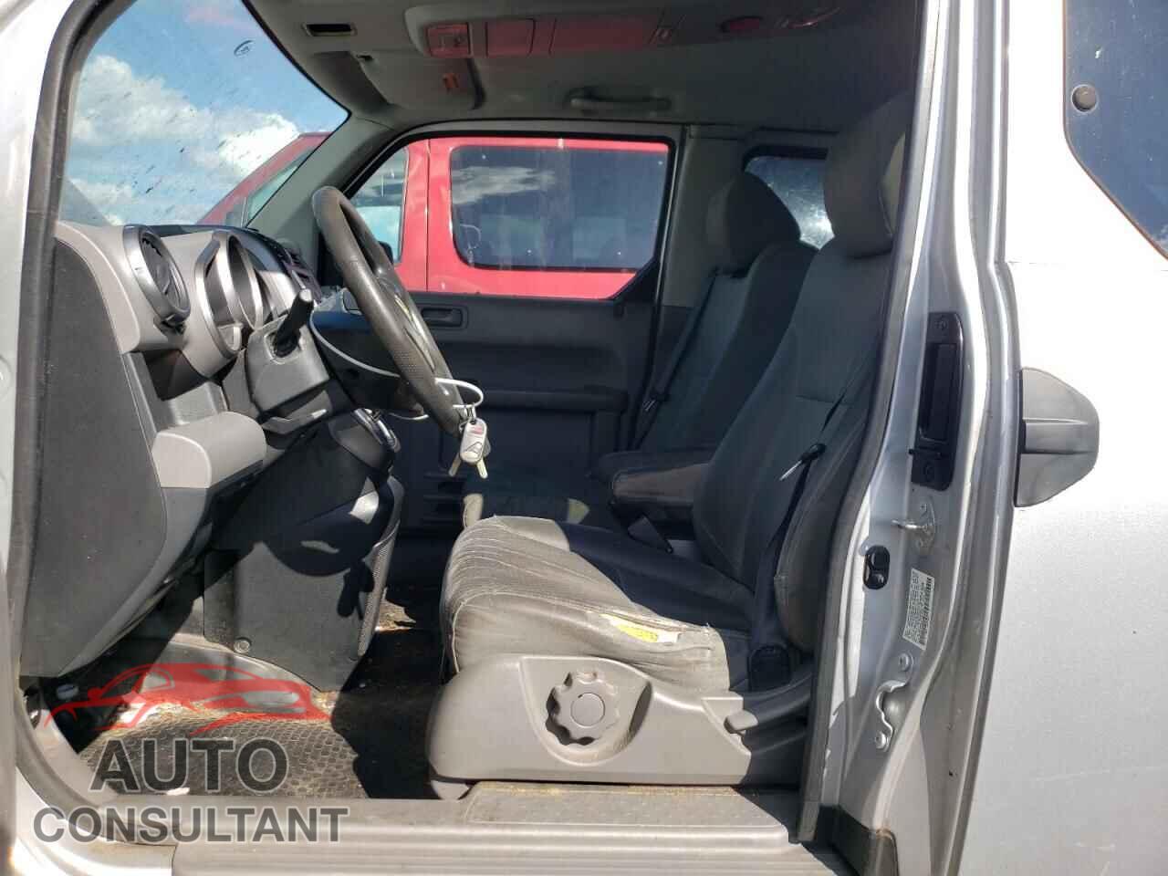 HONDA ELEMENT 2010 - 5J6YH2H77AL003111