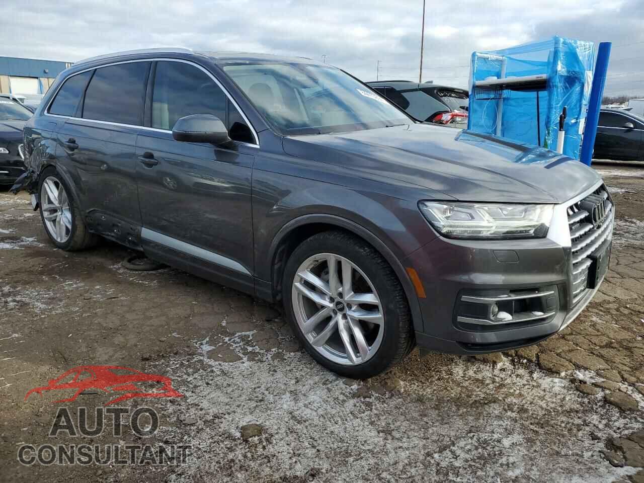 AUDI Q7 2018 - WA1VAAF70JD051998