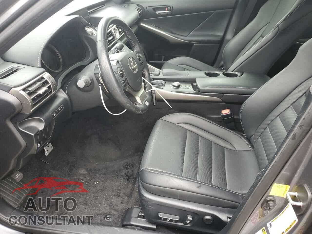 LEXUS IS 2015 - JTHCE1D21F5007890