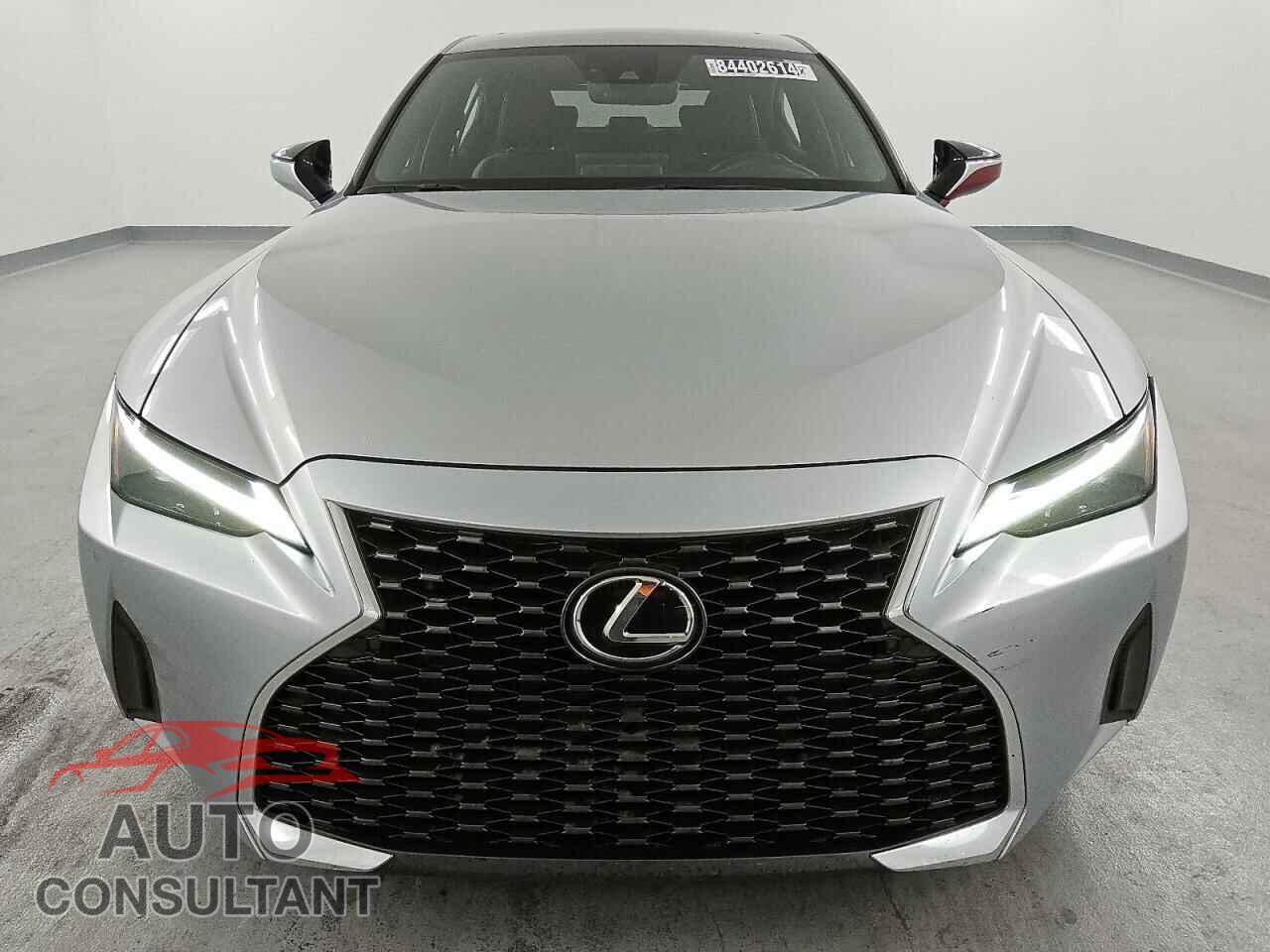 LEXUS IS 2023 - JTHDA1D23P5127420