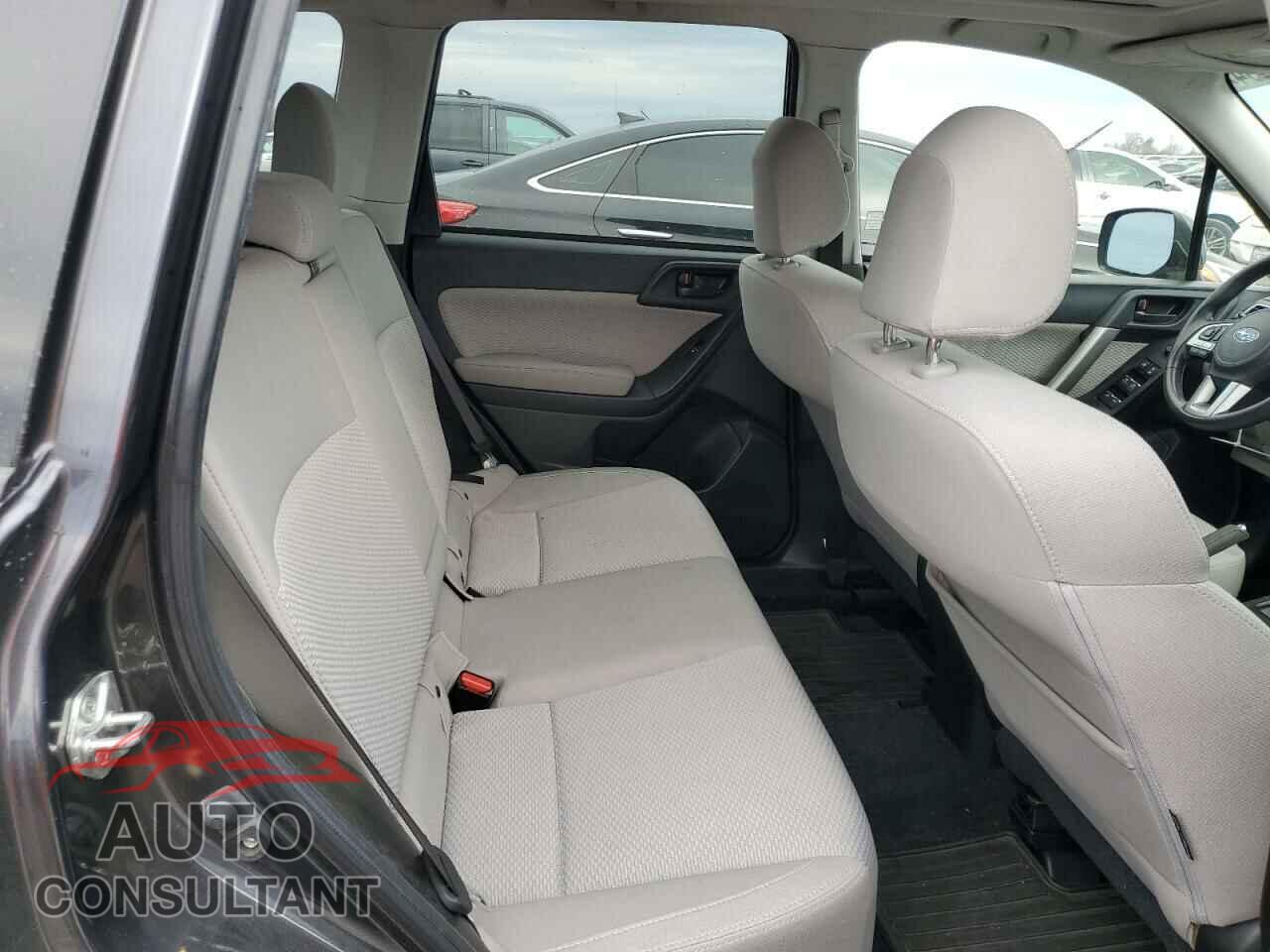 SUBARU FORESTER 2017 - JF2SJADC2HH401001