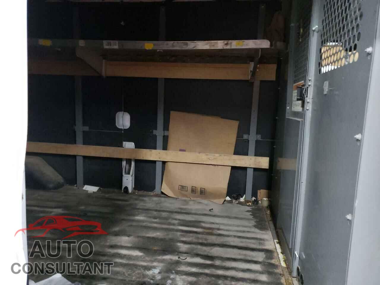 FORD TRANSIT 2017 - 1FTYR2XMXHKA69906