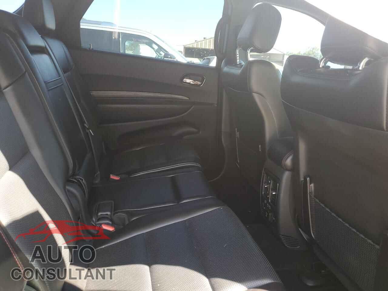DODGE DURANGO 2023 - 1C4SDHCT7PC555411