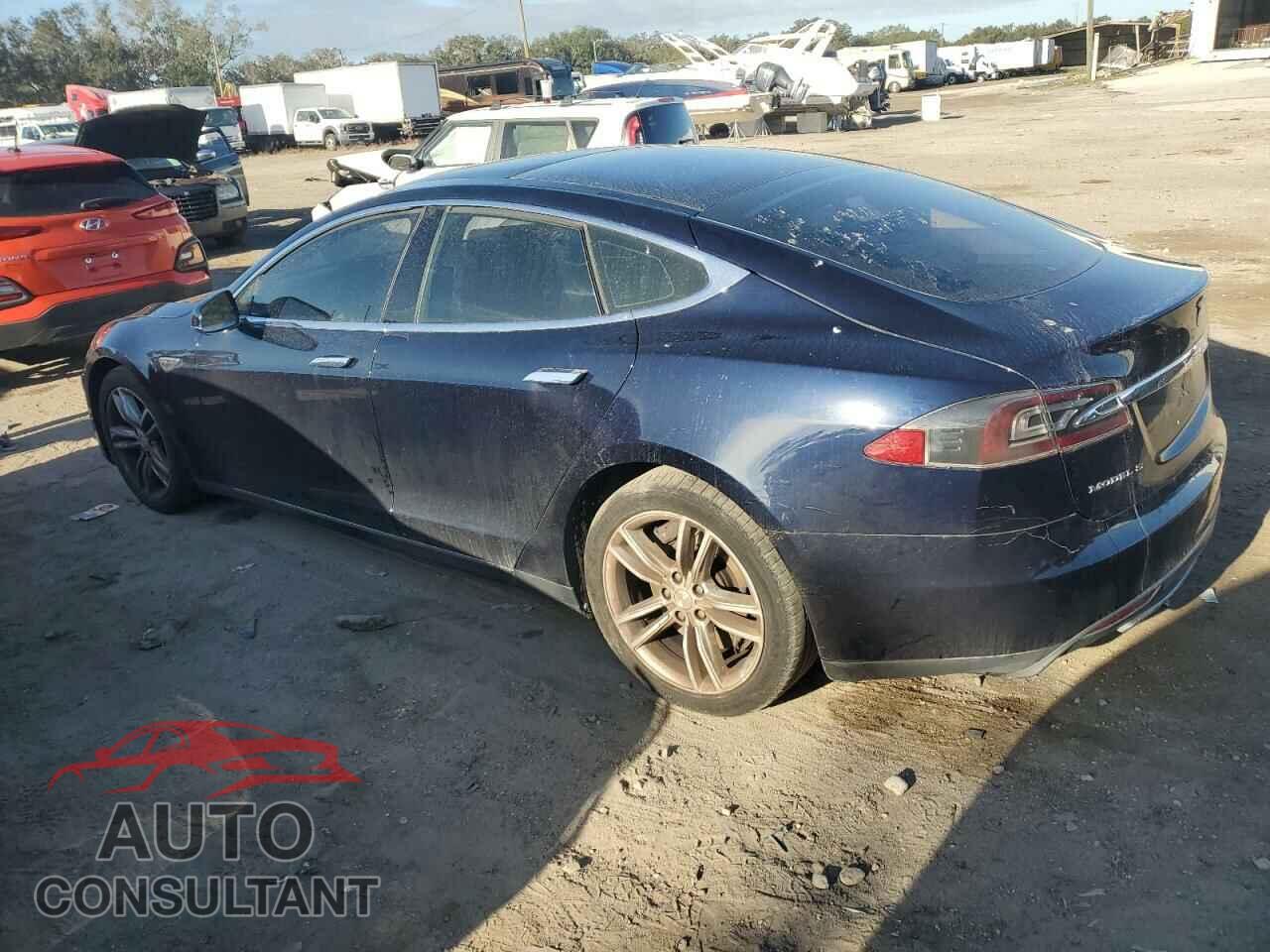 TESLA MODEL S 2013 - 5YJSA1CNXDFP07732