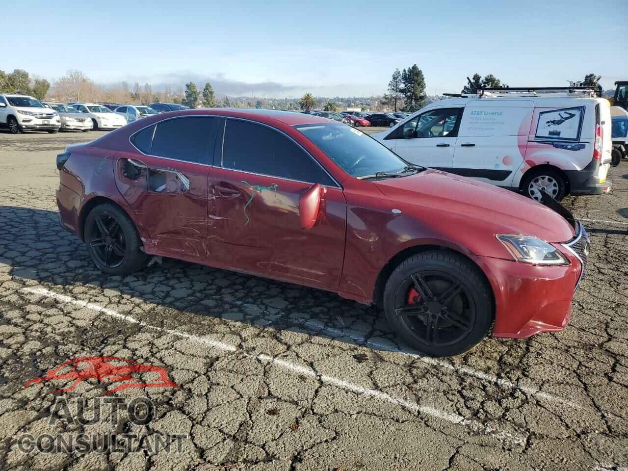 LEXUS IS 2011 - JTHCF5C20B5047331