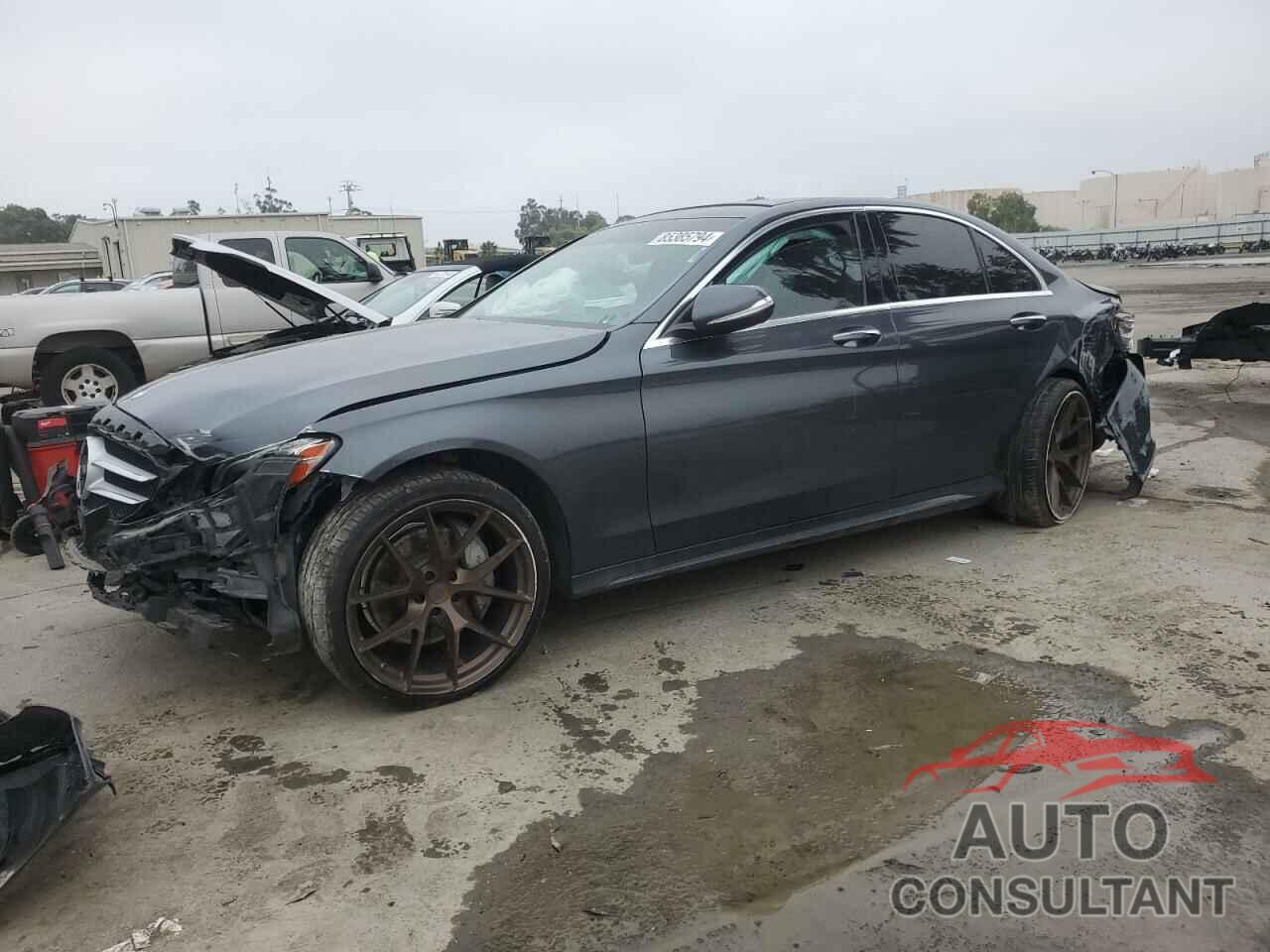 MERCEDES-BENZ C-CLASS 2015 - 55SWF4JB3FU096196