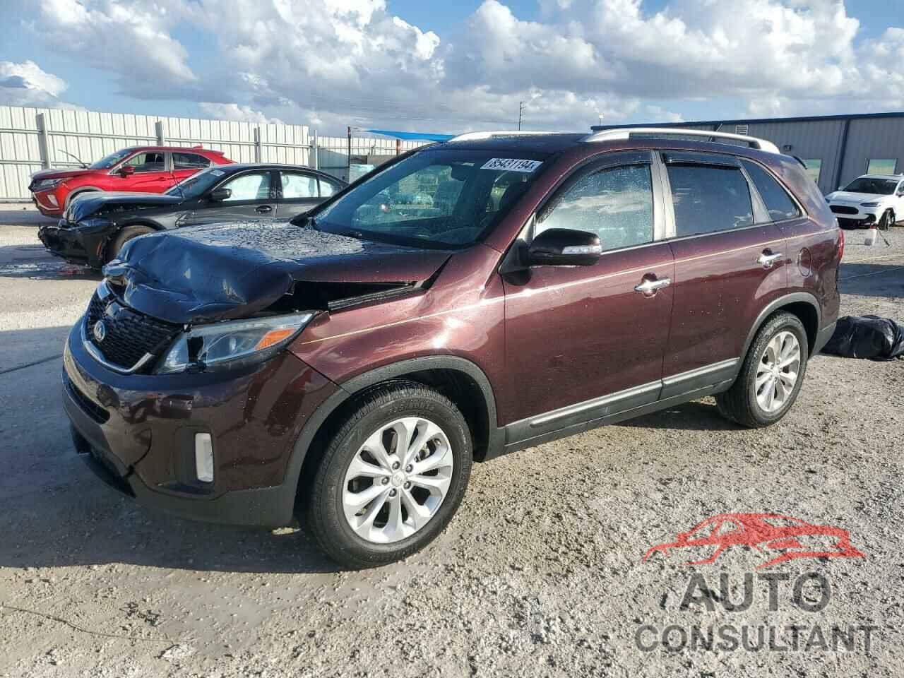 KIA SORENTO 2015 - 5XYKU4A78FG644297