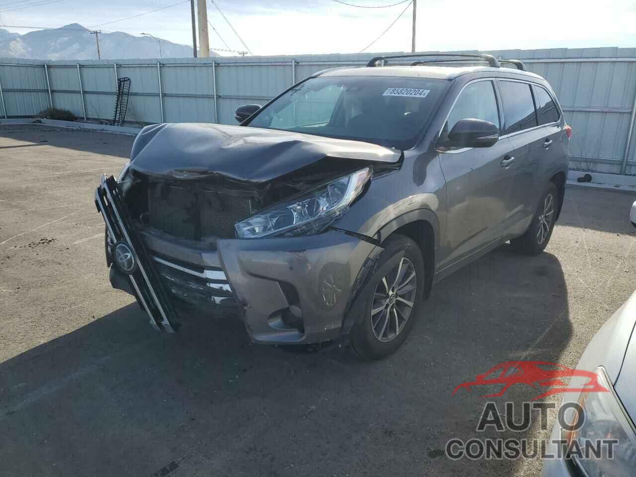 TOYOTA HIGHLANDER 2018 - 5TDJZRFH8JS553179