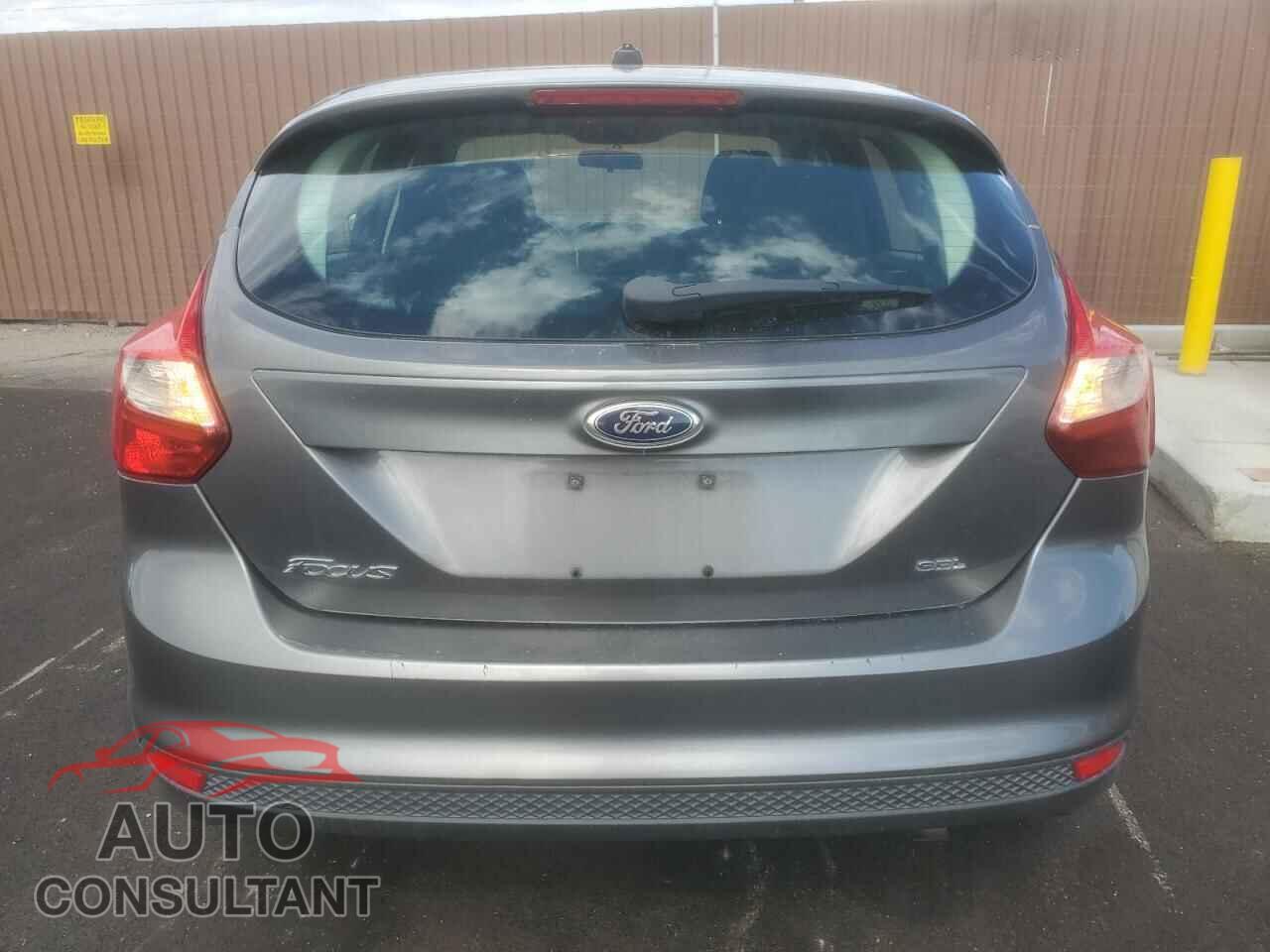 FORD FOCUS 2012 - 1FAHP3M20CL403657
