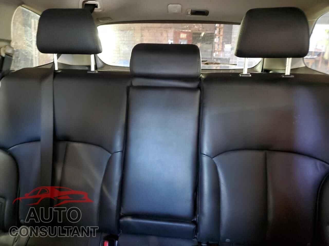 SUBARU OUTBACK 2012 - 4S4BRBKC9C3223136