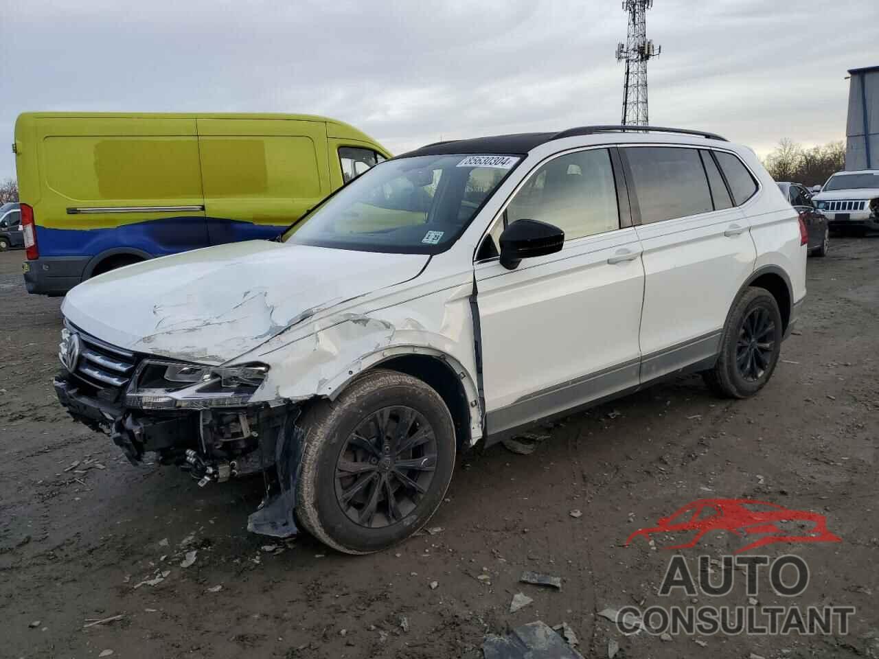VOLKSWAGEN TIGUAN 2018 - 3VV2B7AX4JM002308