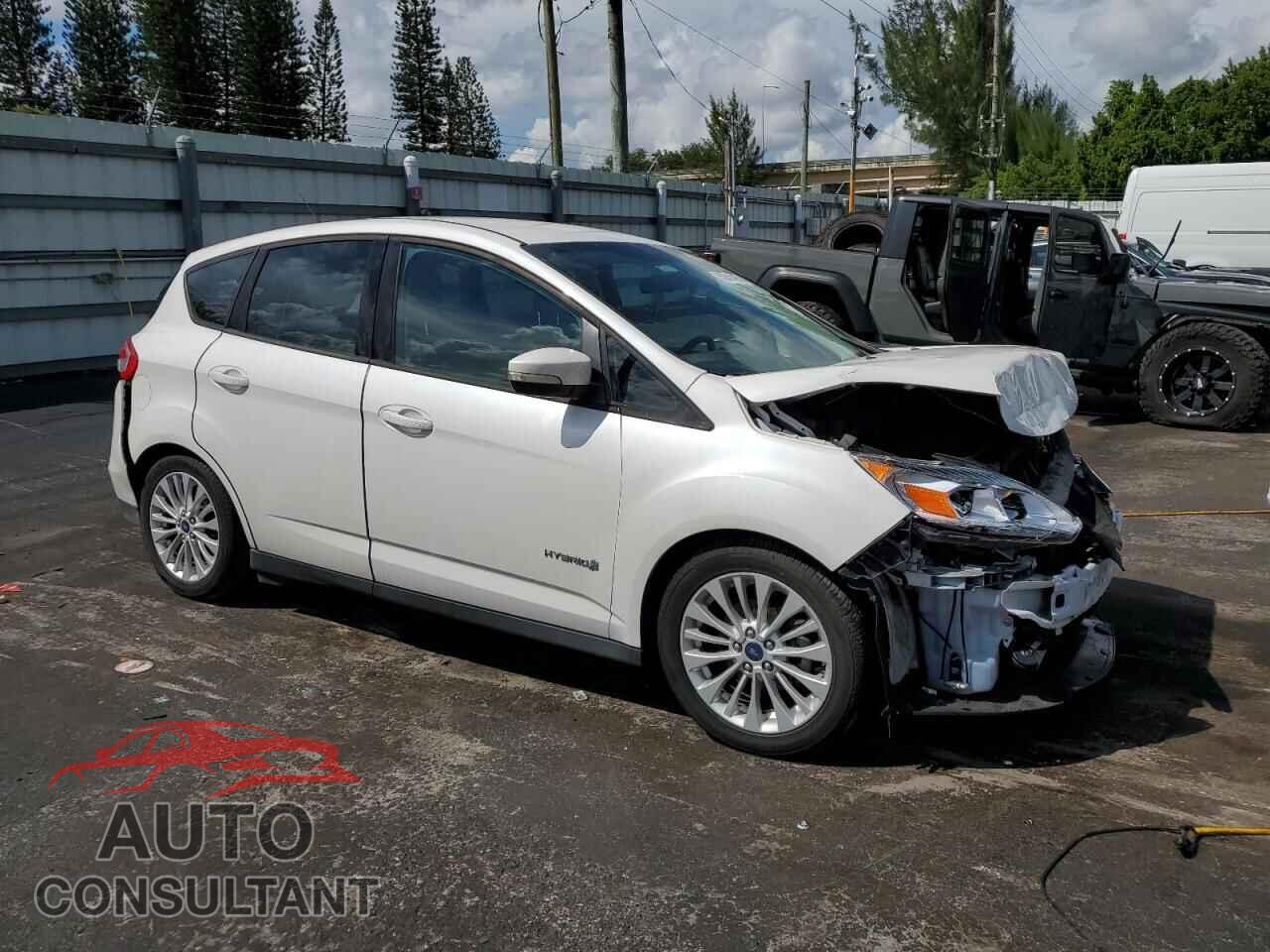 FORD CMAX 2018 - 1FADP5AU5JL105876