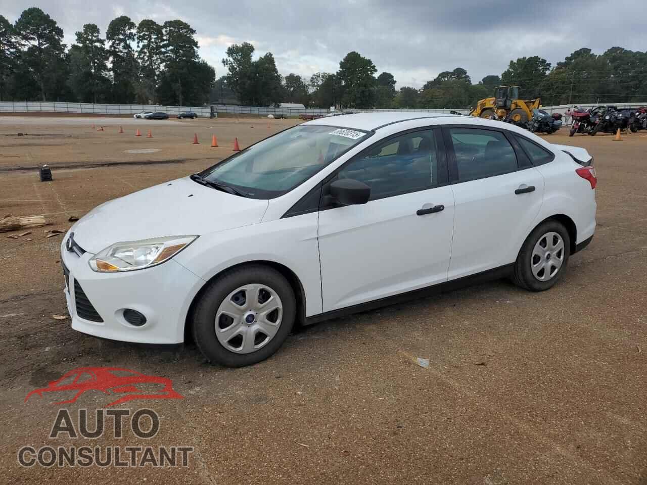 FORD FOCUS 2013 - 1FADP3E27DL167247