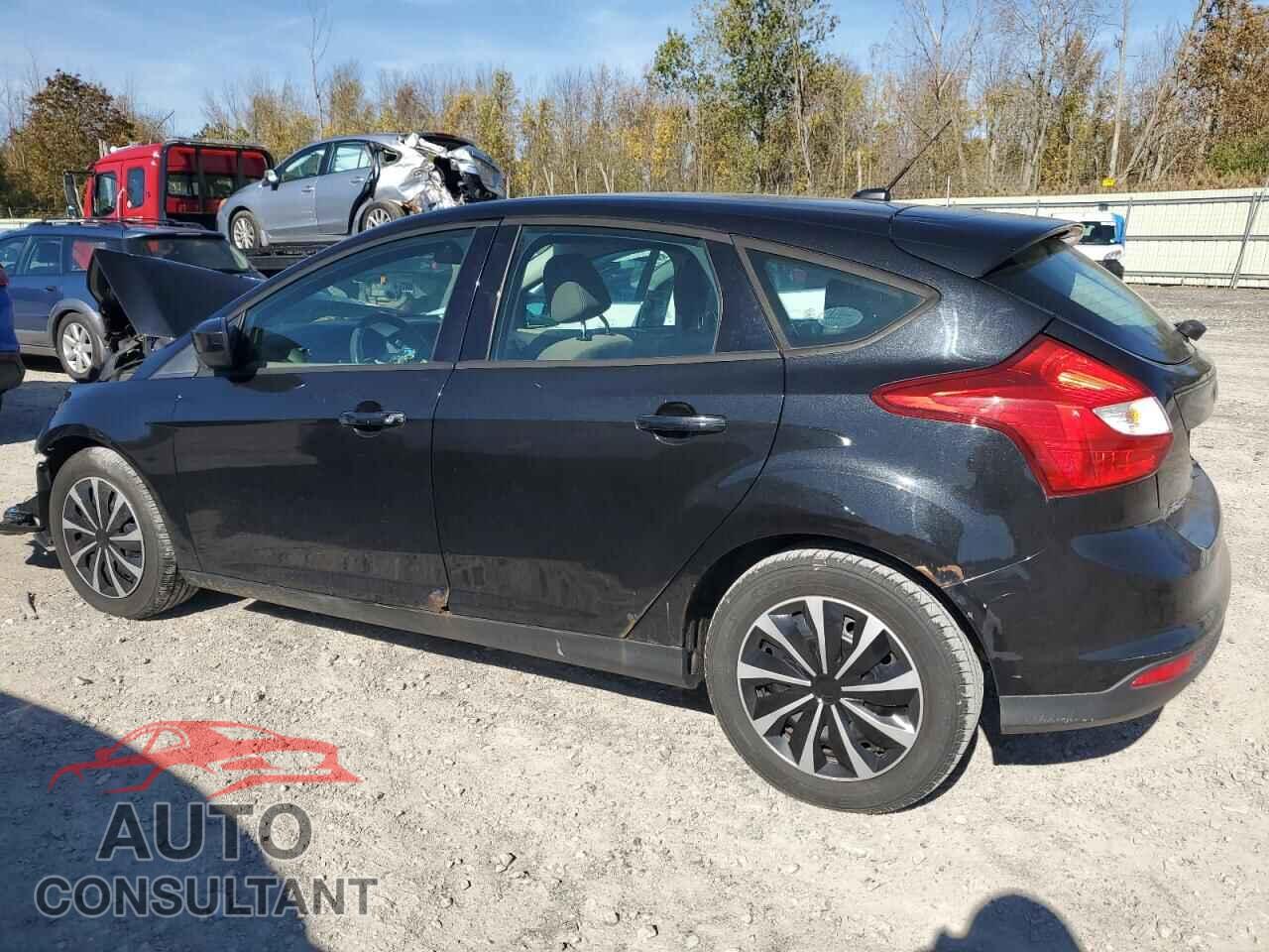 FORD FOCUS 2012 - 1FAHP3K29CL299429