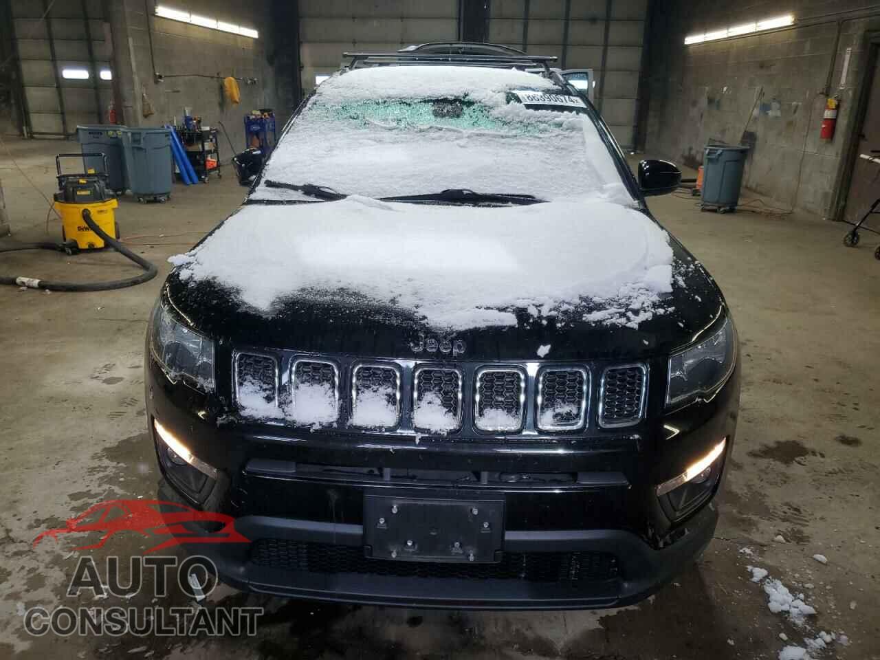 JEEP COMPASS 2020 - 3C4NJDBB9LT255908