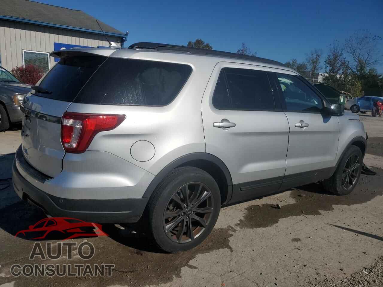 FORD EXPLORER 2018 - 1FM5K7D8XJGB86952