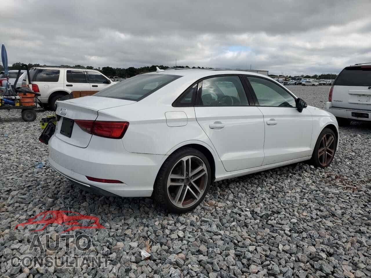 AUDI A3 2017 - WAUAUGFF5H1031406