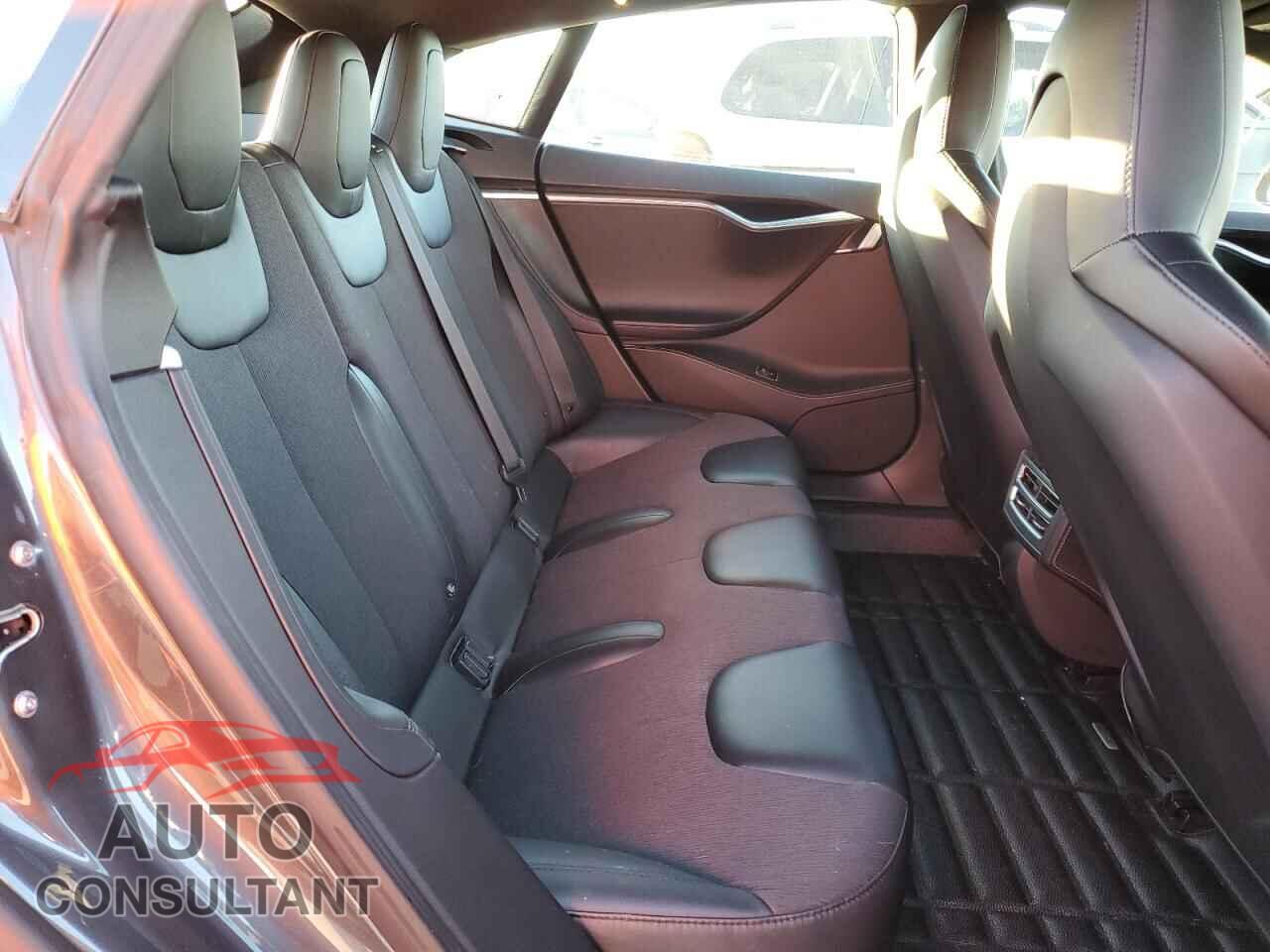 TESLA MODEL S 2016 - 5YJSA1E10GF148691