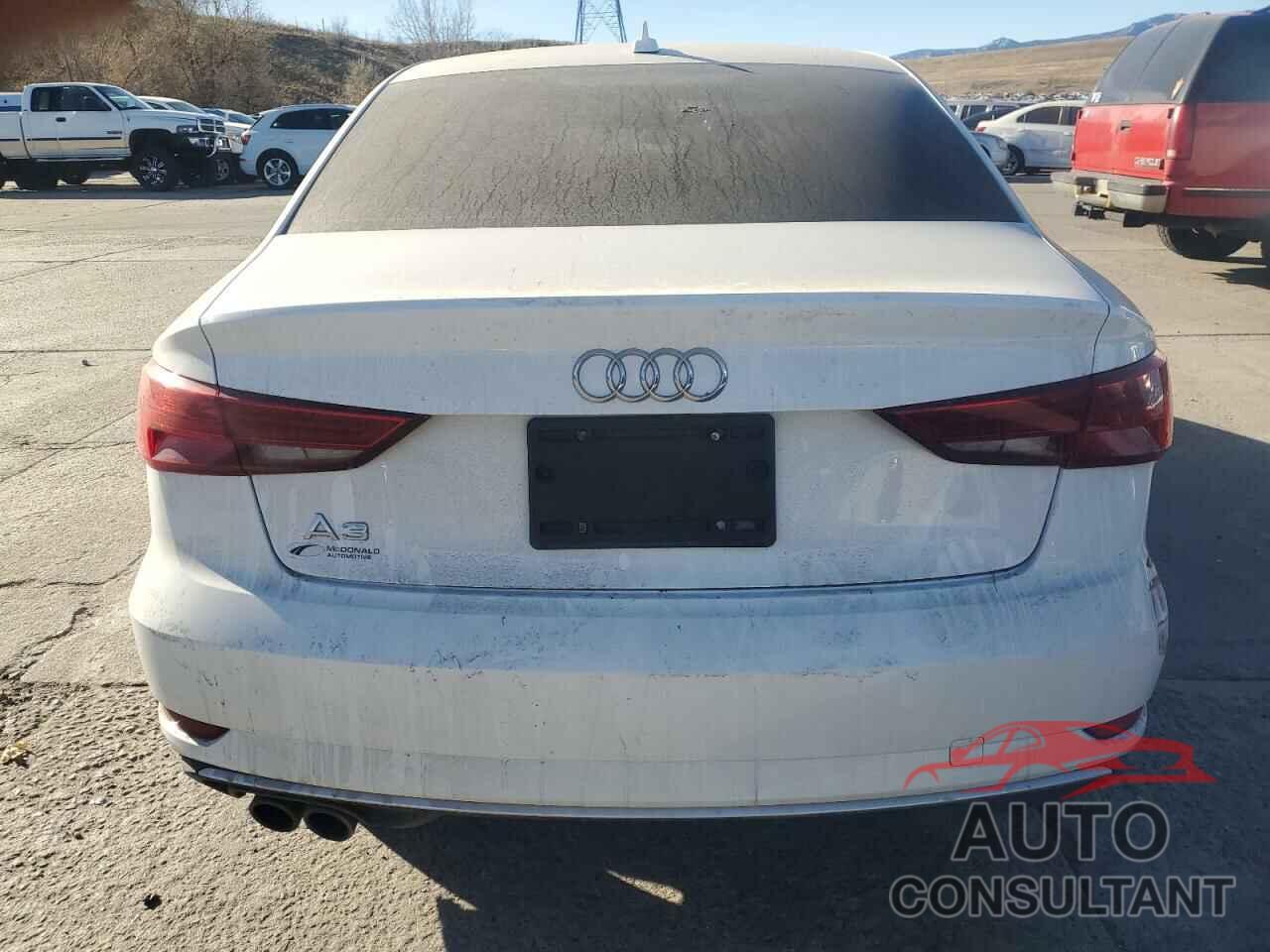 AUDI A3 2017 - WAUAUGFF9H1042232