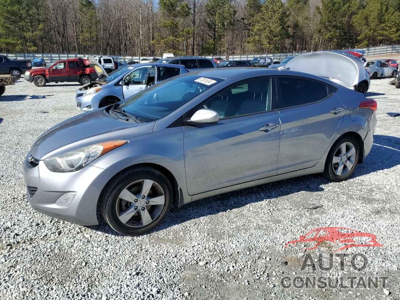 HYUNDAI ELANTRA 2013 - KMHDH4AE0DU670024