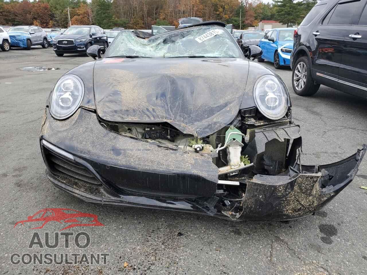 PORSCHE 911 2018 - WP0CB2A95JS147808
