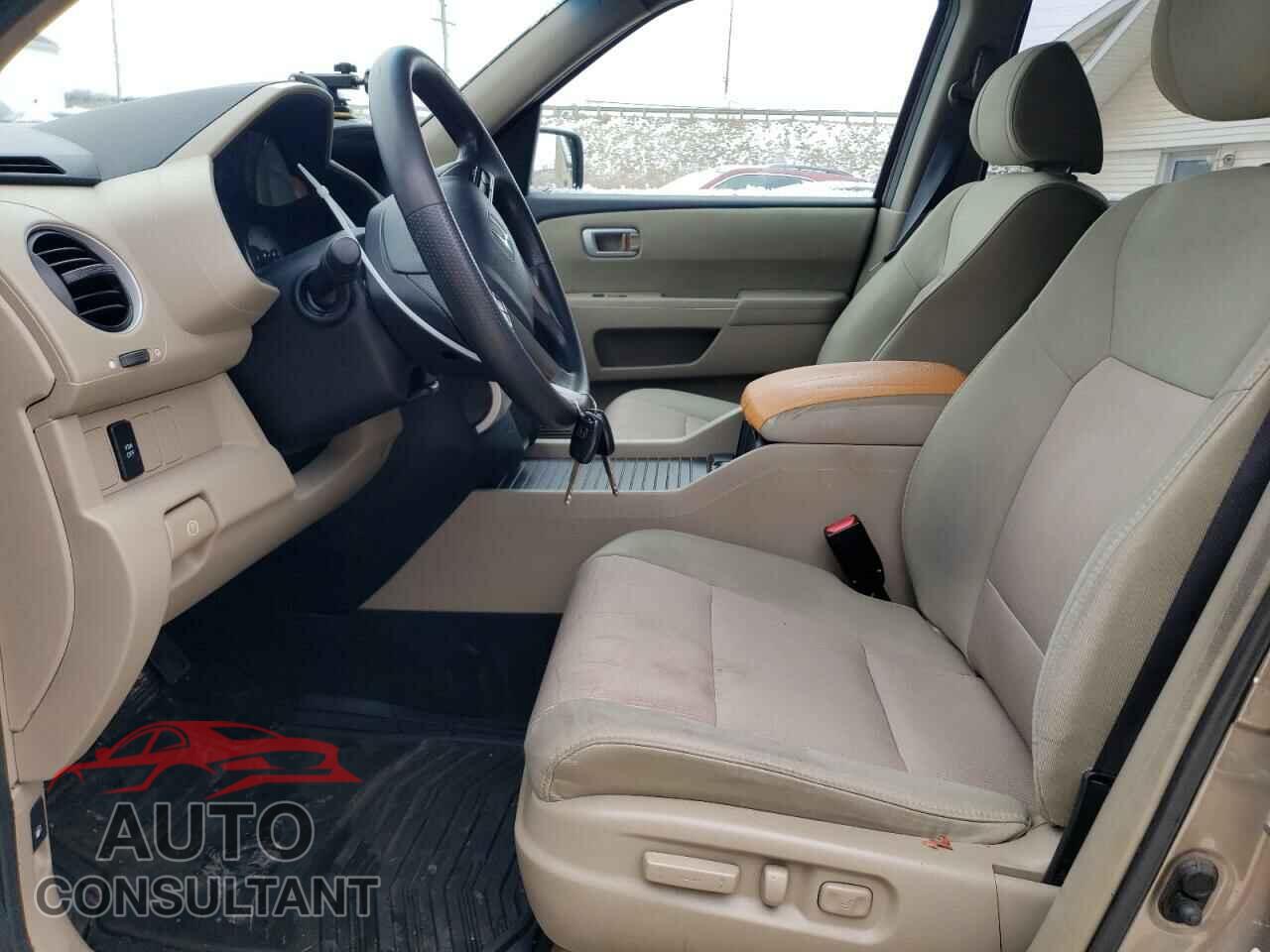 HONDA PILOT 2011 - 5FNYF4H41BB031908