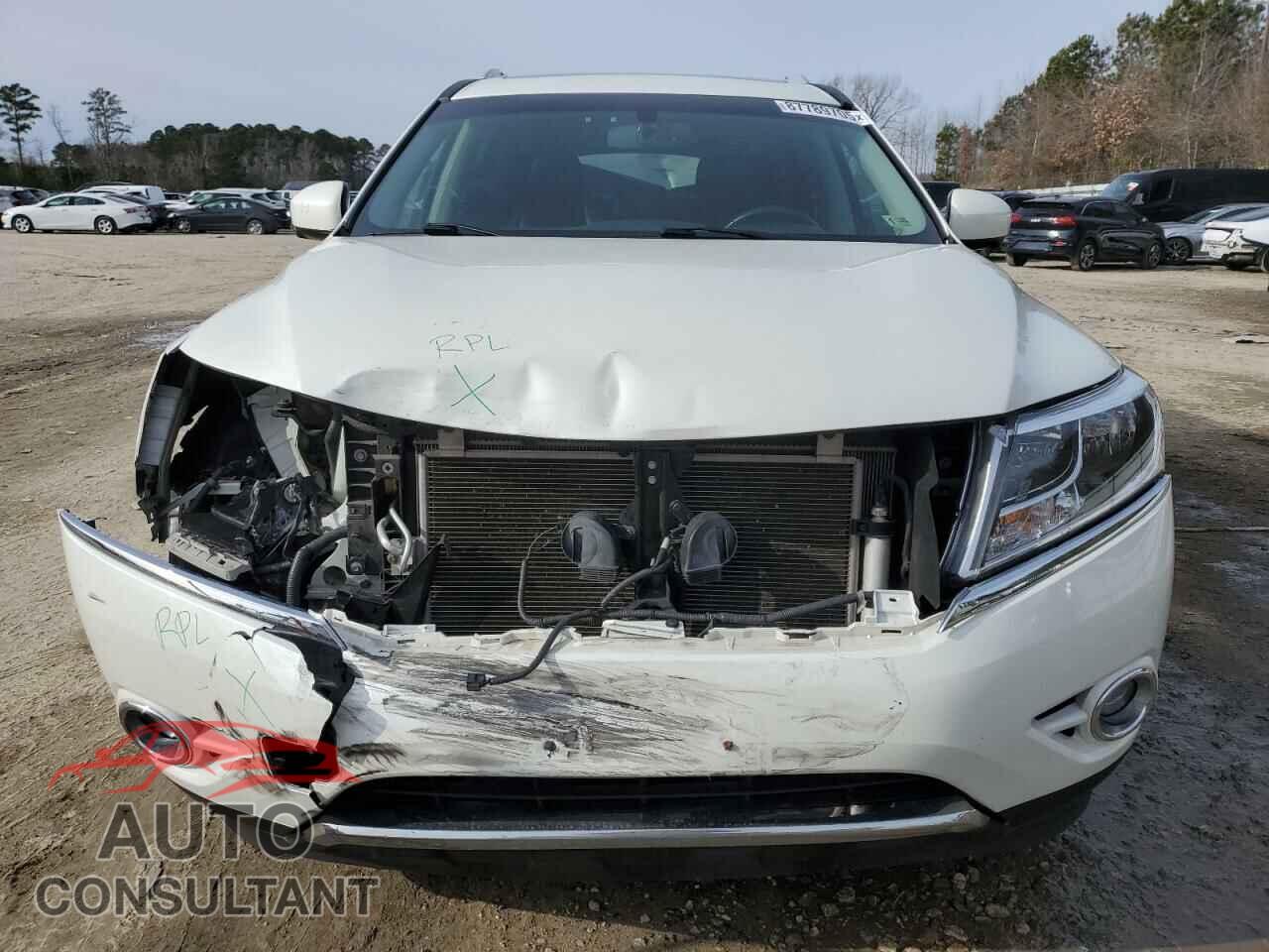 NISSAN PATHFINDER 2015 - 5N1AR2MM0FC623687