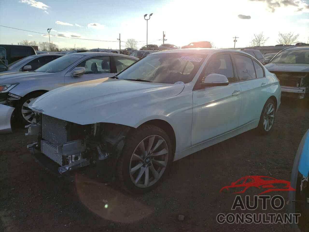 BMW 3 SERIES 2015 - WBA3C3G52FNT53128