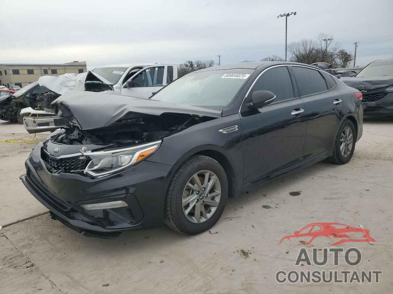 KIA OPTIMA 2019 - 5XXGT4L33KG287385