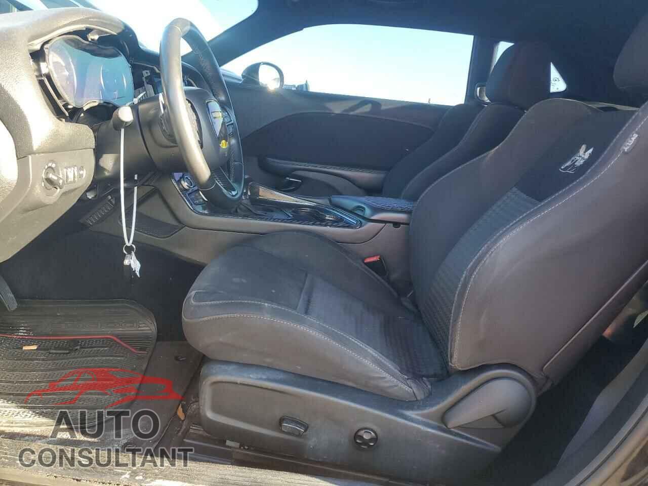 DODGE CHALLENGER 2017 - 2C3CDZFJ7HH584687